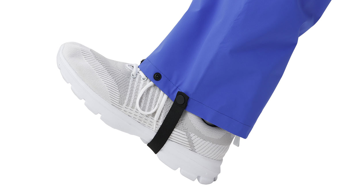 レインナビゲーターの裾固定ベルト